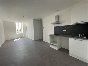 appartement à la location -   11100  NARBONNE, surface 57 m2 location appartement - APR697413